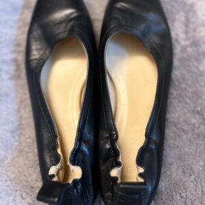 Everlane Black Leather Flats